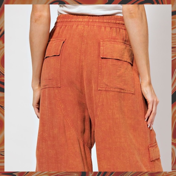 EASEL "Linen Lounge" Cotton Blend Mineral Washed Wide Leg Pants W/ Cargo Pockets - Picture 13 of 15